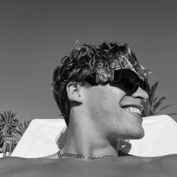 💯 NEW VERSACE VE4361 GB1/87 BLACK GREY UNISEX SUNGLASSES - Picture 12 of 13